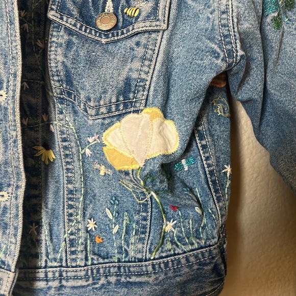 Vintage Girl's M GAP ORIGINAL Blue Denim / Jean Jacket with Floral Embroidery - Picture 3 of 11
